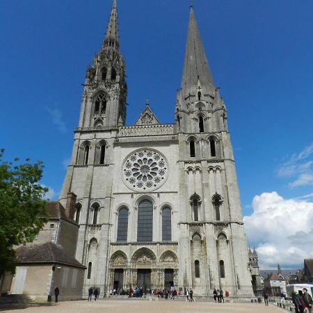 Le Petit Paradis Chartres Ngoại thất bức ảnh