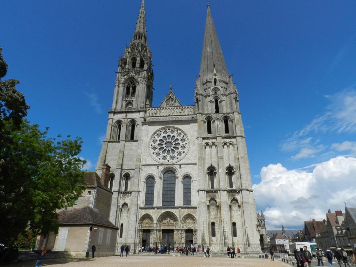 Le Petit Paradis Chartres Ngoại thất bức ảnh