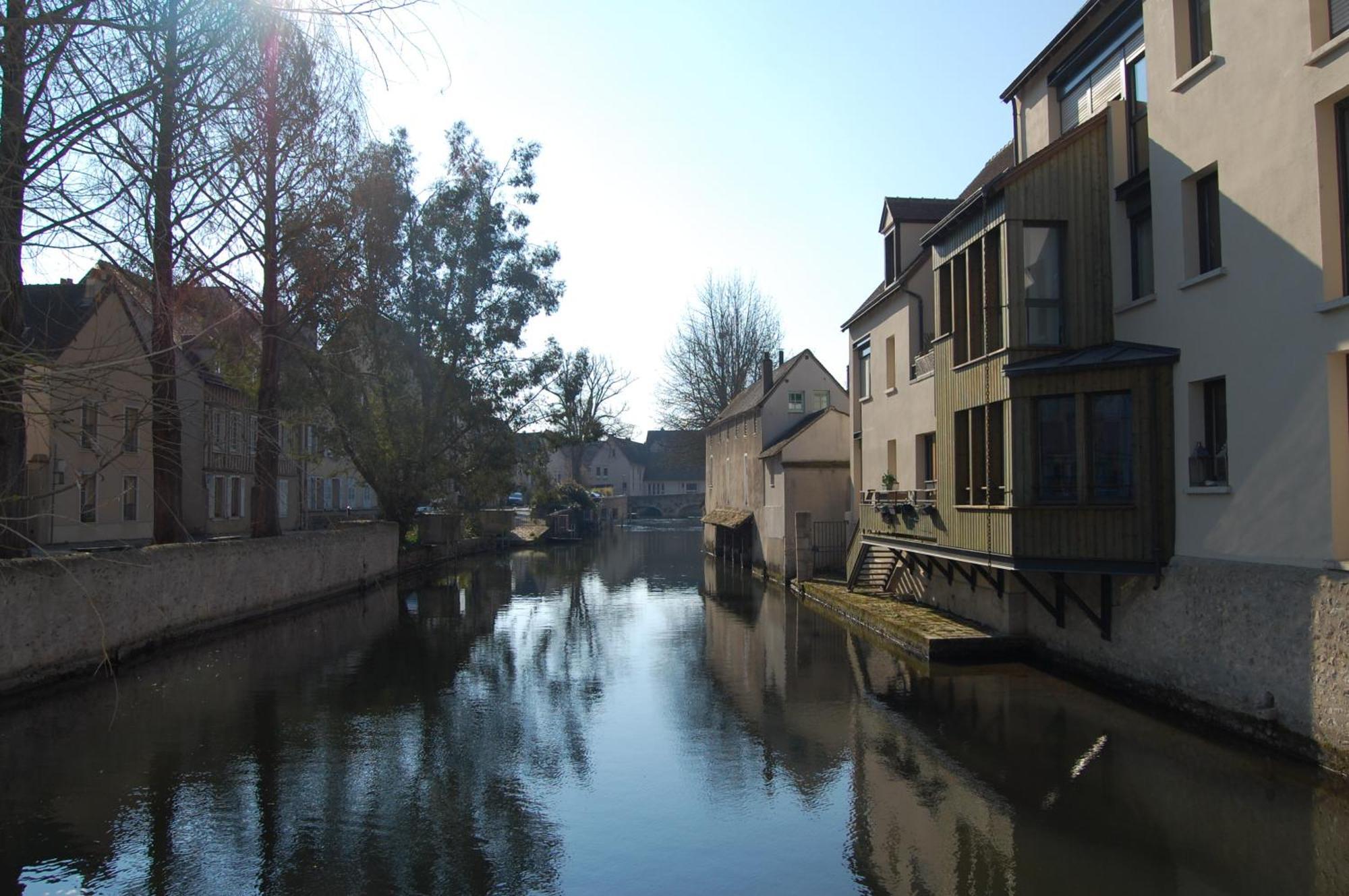 Le Petit Paradis Chartres Ngoại thất bức ảnh
